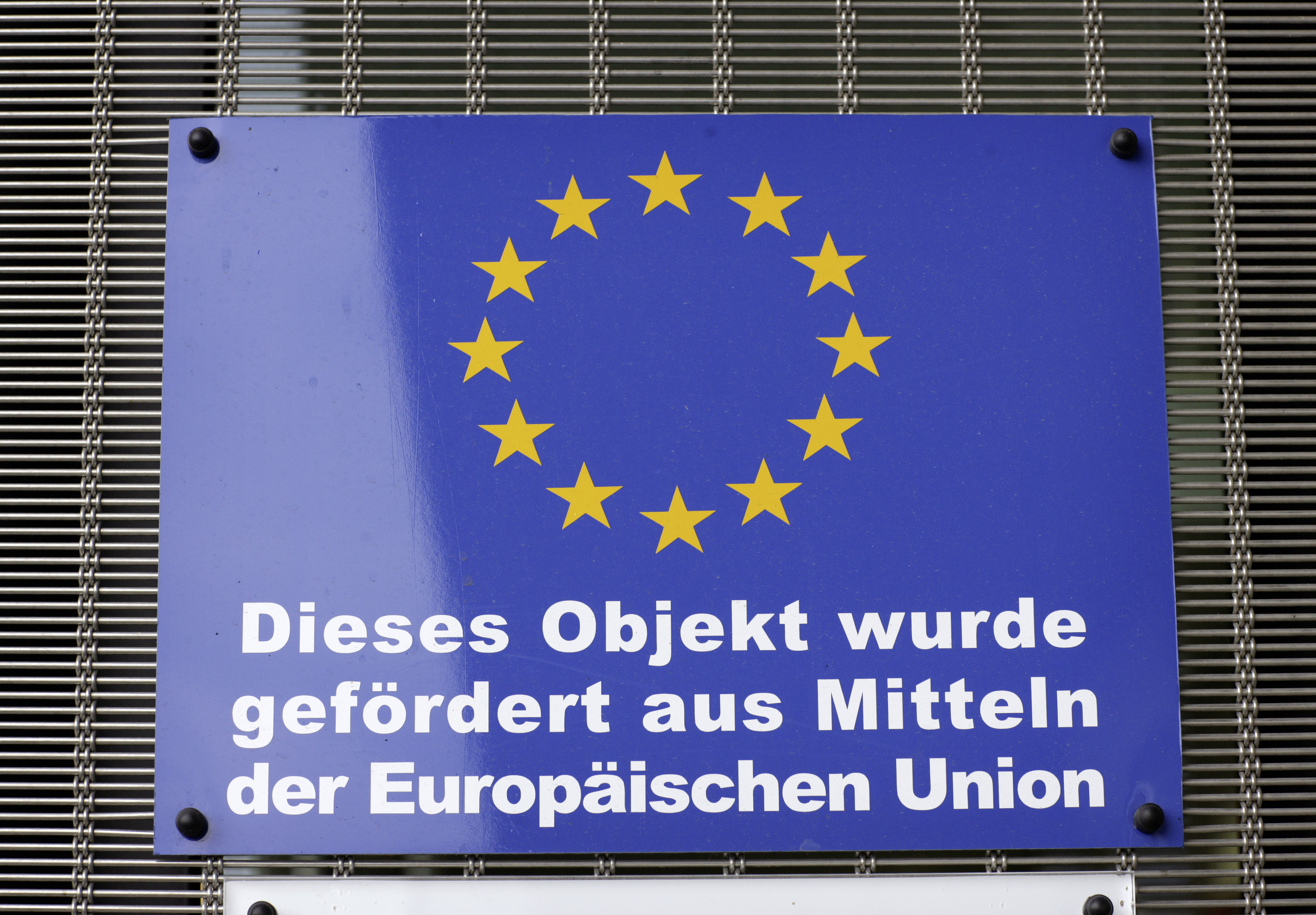 Schild, das auf eine EU-Förderung hinweist