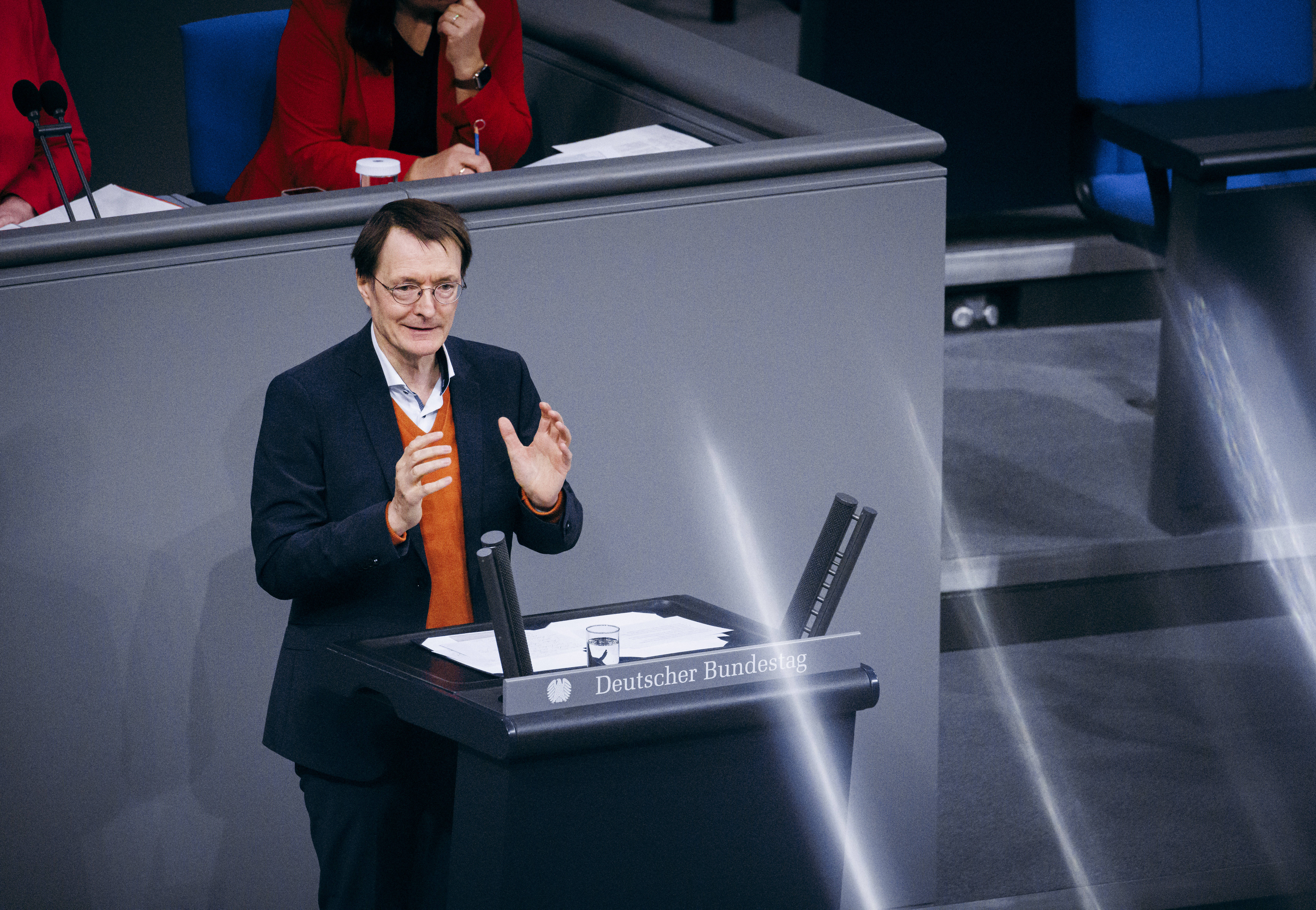 Bundesgesundheitsminister Karl Lauterbach im Bundestag